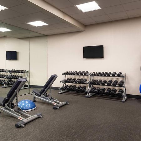 Courtyard By Marriott Charlotte Northlake Екстериор снимка
