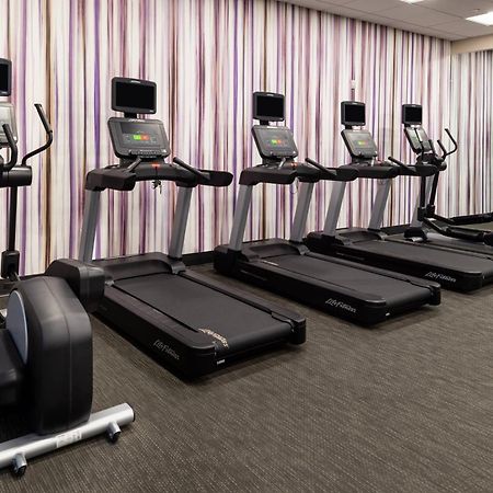 Courtyard By Marriott Charlotte Northlake Екстериор снимка